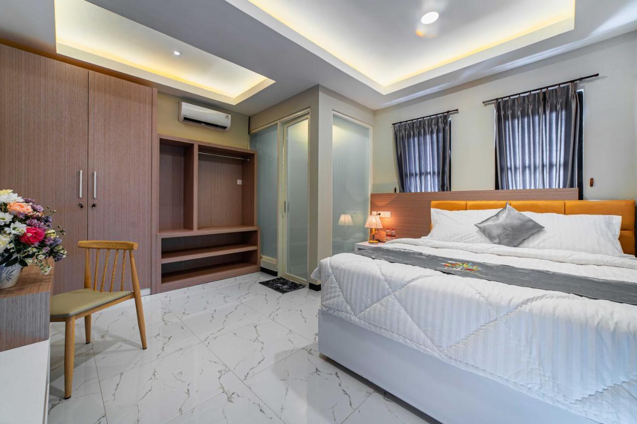 Tree Homestay Mitra Reddoorz Kasri Exterior photo